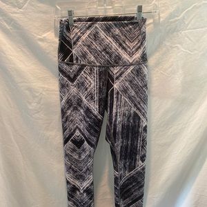 Lululemon Ankle Leggings Graphic Print